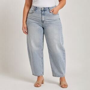 Lovervet By Vervet Barrel Leg Jeans Size 31/13 NWT Boutique Denim LV1456